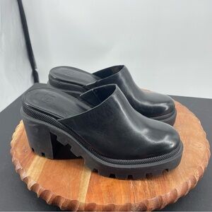 Gianni bini End-Game Leather Lug Sole Black Mules Sz 6